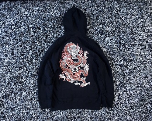 火龙拉链StussyFIREDRAGON帽衫