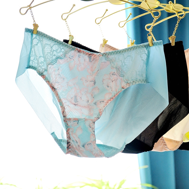 Slip jeunesse sexy en soie Ice - Ref 644141 Image 1