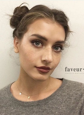 包金月亮不对称项链