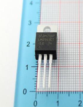 TO-220 LM2940CT-5.0 5V LM2940 PMIC - 稳压器 - 线性/稳压IC