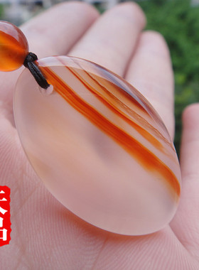 天然冰透条纹玛瑙椭圆形吊坠