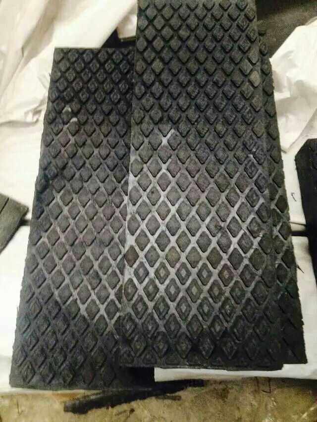 抱砖机胶块橡胶制品耐磨有弹性规格齐全可定制