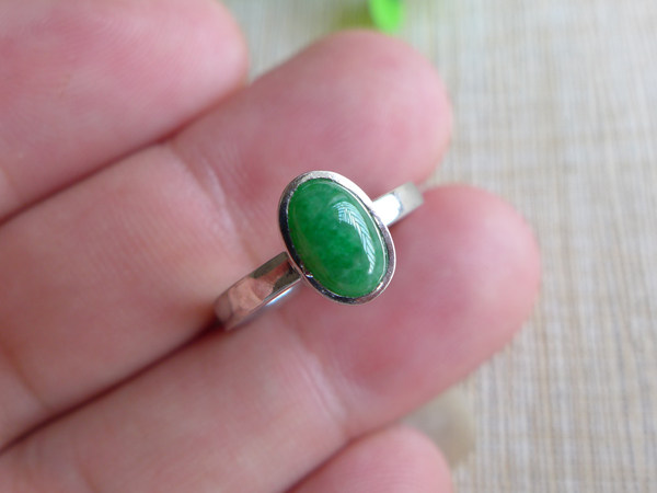 翡翠戒指纯银镶方形蛋面戒面女款冰种老坑淡豆绿色缅甸天然aa货57