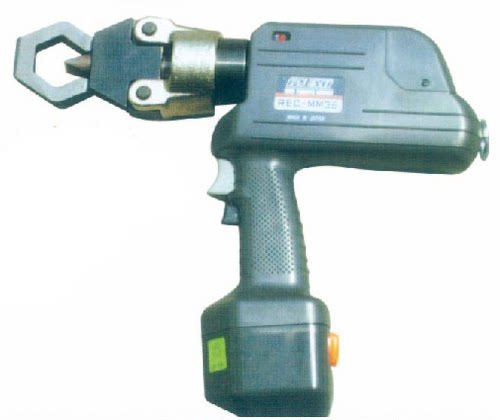 IZUMI充电式螺母破碎机/REC-MM36/日本泉精器/螺母破切器/特价