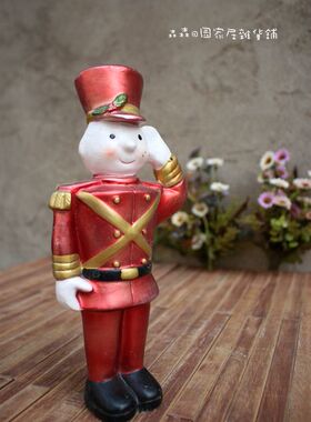 工艺树脂卡通士兵摆件古董娃娃