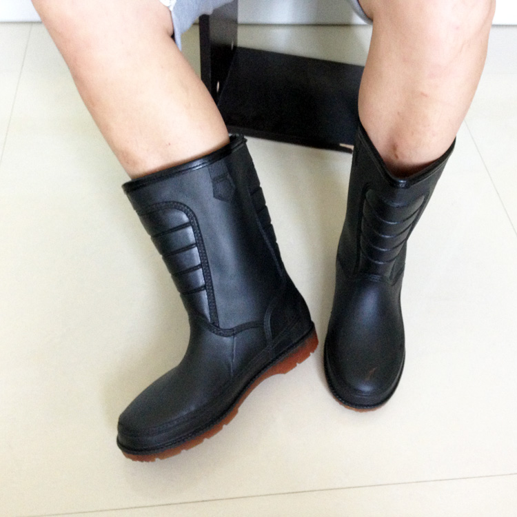 Chaussures - bottes caoutchouc homme pour hiver - semelle tendon - Ref 962226 Image 1