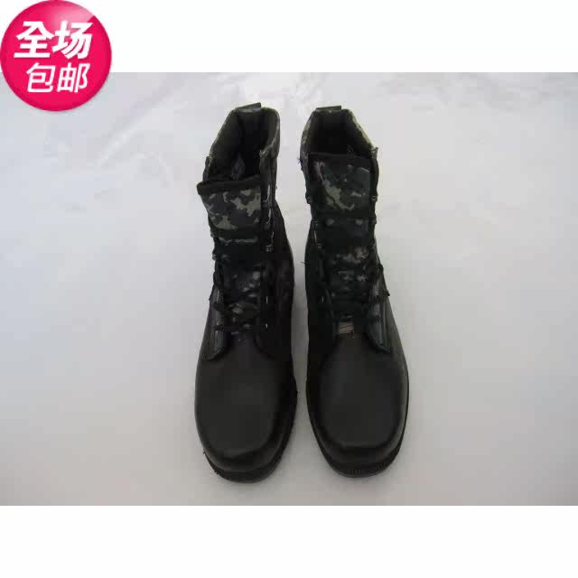 Boots militaires en cuir - respirant - Ref 1399217 Image 1