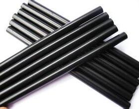 批发黑色热熔胶棒 胶粒 耐高低温  适用假发粘接黑色胶条直径11mm