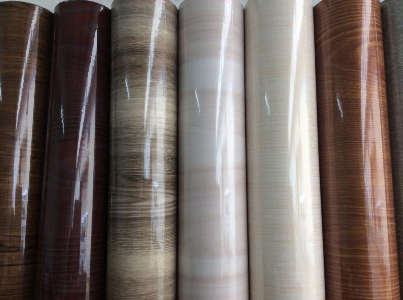 橱柜贴膜木纹晶钢膜 木纹晶钢门贴膜 正面带胶橱柜门贴膜玻璃贴膜