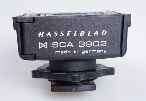 哈苏H系统闪光灯接脚提升了。这波老炮儿都沉默了！