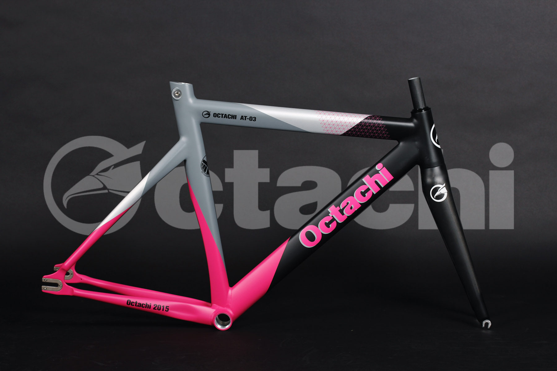@BIKE Octachi AT-03 单速死飞场地车架组全碳前叉锥形头管 黑粉