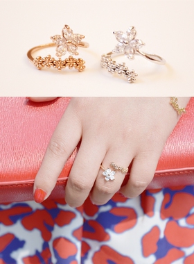 韩国花瓣皓石微镶开口戒指