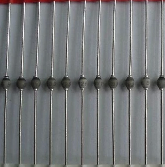 直插超快恢复二极管BYV26E SOD57 1000V 玻璃钝化 全新