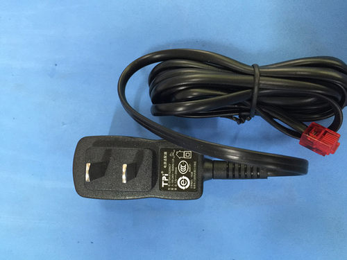 无绳电话机电源适配器助充用红色水晶头充电器7.5v200ma - 封面