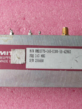 MITEQ UMD3075-140-1100-5B-42960 140MHz SMA 射频微波振荡器