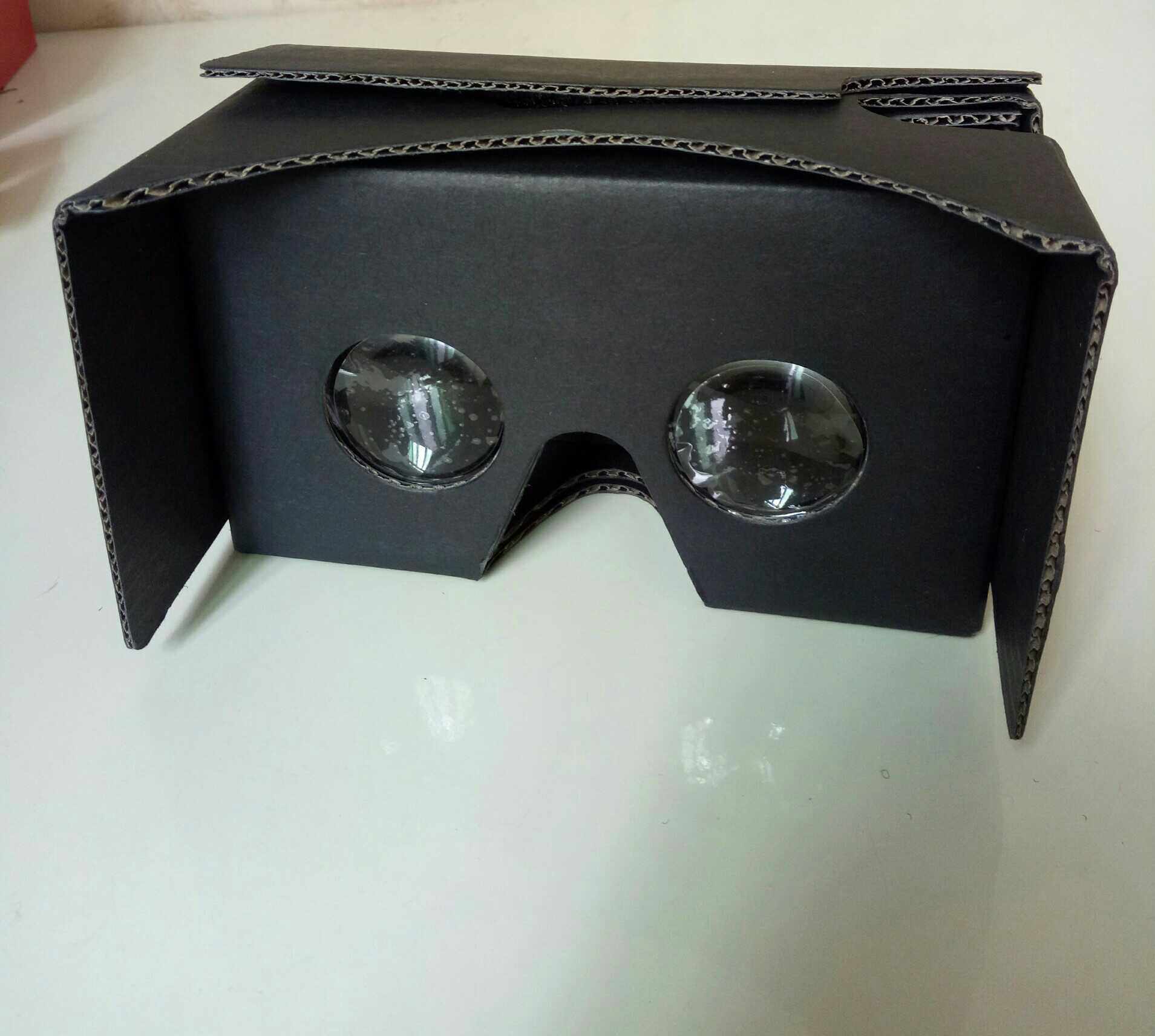 Lunettes VR ou 3D - Ref 1229224 Image 1