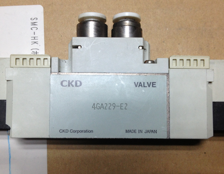 100%全新CKD电磁阀4GA229-E2 DC24V替代4GD229-E2C没有外包装