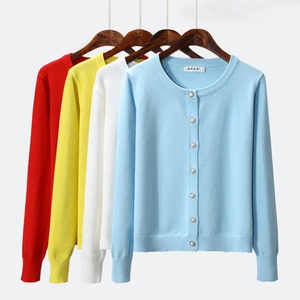 开衫女2019春秋新款韩版针织衫珍珠扣纯色厚款短款毛衣外套女开衫