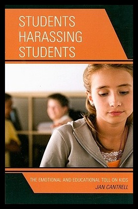 【预售】students harassing students: the emo.