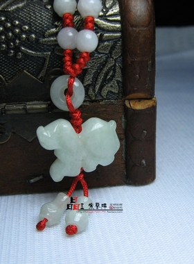 天然翡翠玉兔生肖吊坠