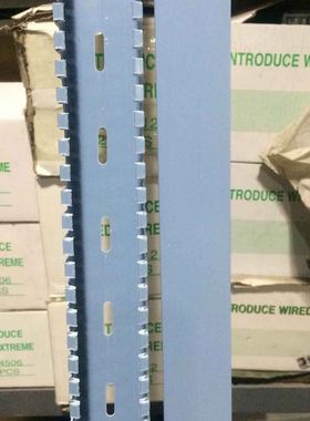 40*40线槽 蓝色集线器 电工配线专用 2米价