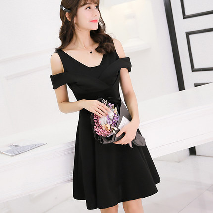 彩黛妃2017春夏新款韩版显瘦女装修身大码时尚百搭纯色短袖连衣裙
