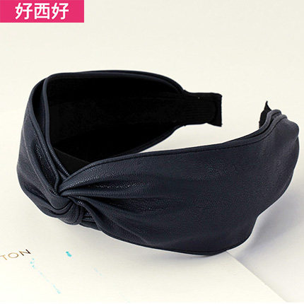 Accessoire coiffure en cuir - Ref 1203189 Image 1