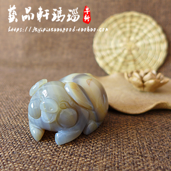 正品纯天然玛瑙 俏色手工雕刻富贵猪 玛瑙手把件/把玩/茶宠 包邮