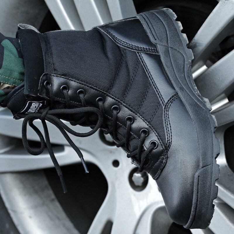 Bottes militaires pour homme - porter - Ref 1401912 Image 1