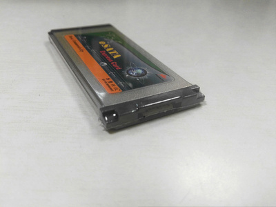 笔记本二代ESATA扩搌口