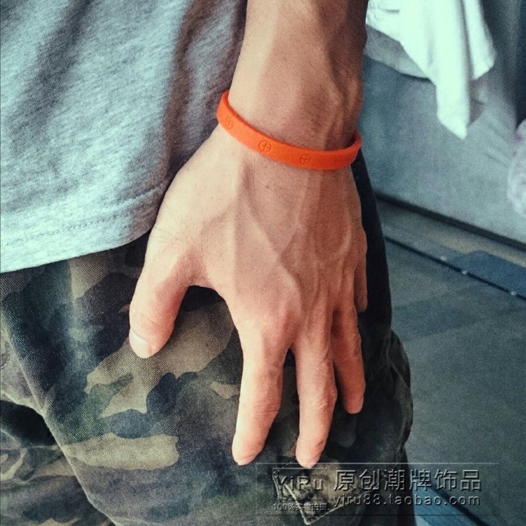 恶搞潮牌ll十字螺丝纹运动硅胶手环男女时尚简约橡胶手腕带首饰品