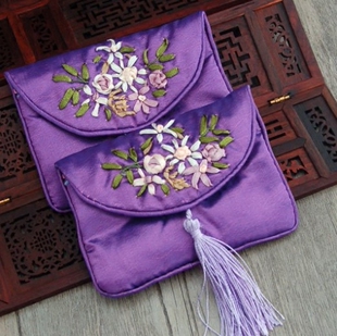丝绸首饰袋 民族风手工绣花拉链流苏高档锦囊小布袋紫色