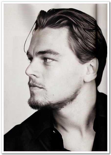 莱昂纳多 电影海报 经典剧照黑白肖像 明星 装饰画 墙贴画芯