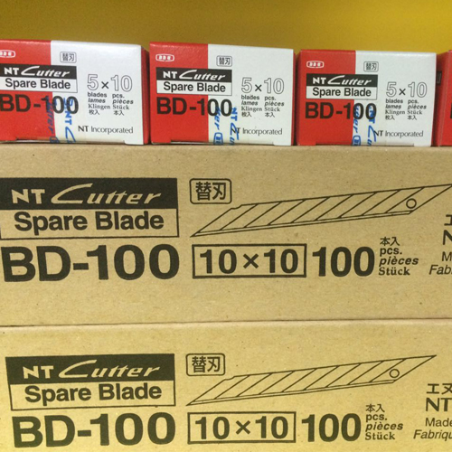 日本进口NT BD-100小美工刀片 30度角切割替刃 工艺雕刻小介刀片