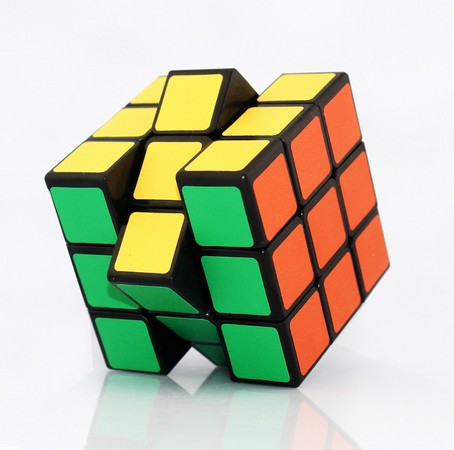圣手品牌全系智力魔方三阶四阶儿童益智玩具5岁以上六一包邮