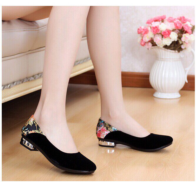 爆款夏新款正品老北京布鞋时尚甜美女工装鞋低跟拼色高贵女礼仪鞋