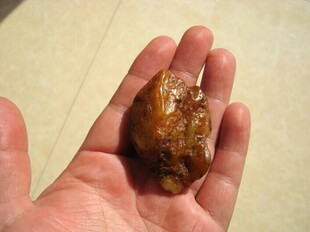 天然河磨玉黄白挂件原石老玉红皮裸石毛料籽料岫岩玉和田玉透闪石