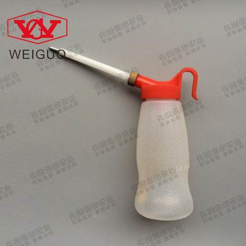优质180ML缝纫机油壶/塑料油壶/斜嘴油壶/尖嘴油壶 加油壶