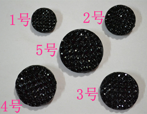 高档黑色纽扣全黑毛线衣时尚