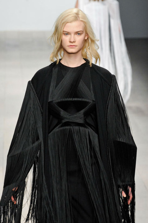 A35中央圣马丁服装设计CSM2012本科毕业设计优秀作品设计素材