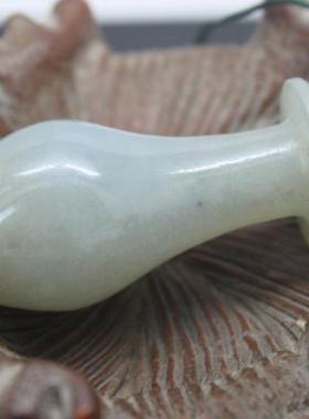 清代冰种老翡翠烟嘴  GDFC0011