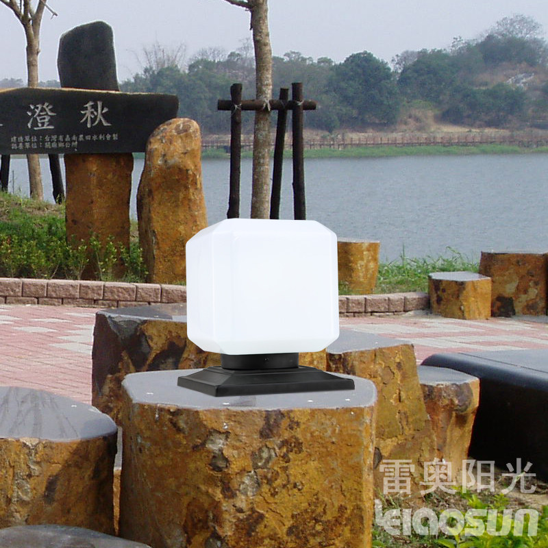 户外 太阳能灯庭院柱头灯 现代工程新农村防水围墙装饰方形景观灯|ruв категории награду материалов, огни освещения, наружного освещения, ландшафт двор освещения - от Buy2taobao.com для оказания профессиональной услуги покупки агента Taobao