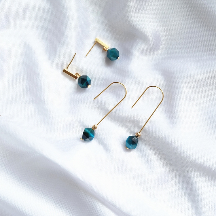 hionion蓝色多瑙河18k耳夹虎眼石