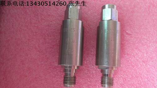 美国NEC进口 1015Z52S 15dB DC-3GHz 2W SMA RF 射频微波同轴固定衰减器 质量包好，包能用  可提供详细测试图  成色好 名      称：同轴固定衰减器 品      牌：NEC 型      号：1015Z52S 衰  减  量: 15dB 频      率：D
