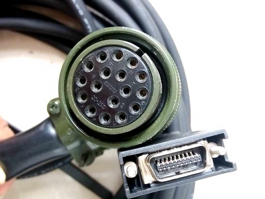三菱M60M520系统MR-ES伺服电机编码器线连接线19芯CNV HA信号线