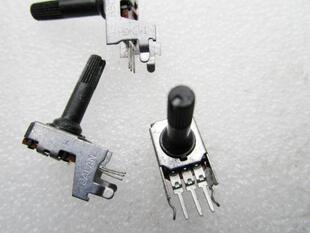 全新日本HDK进口09型单联R0901N电位器B501 500欧卧式 柄长18MM