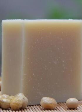 全食用油入皂三送一80克豆乳羊奶手工皂拉丝皂亮肤嫩肤滋润无添加