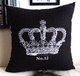 样板房沙发靠枕简欧黑白纯色皇冠抱枕酒吧靠垫黑白埃菲尔铁塔 包邮