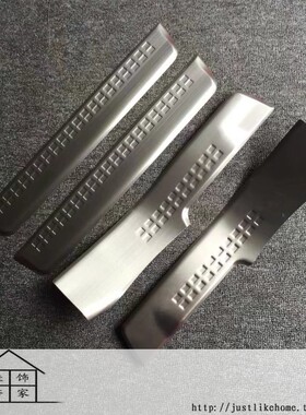 11-17款沃尔沃XC60 专用不锈钢上门槛条贴 内置防擦迎宾踏板亮条
