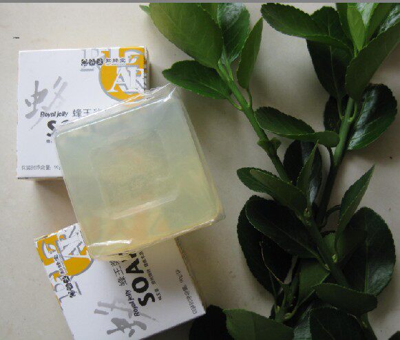 知蜂堂香皂知蜂堂蜂蜜皂蜂胶皂蜂王浆皂90g/盒  10块包邮